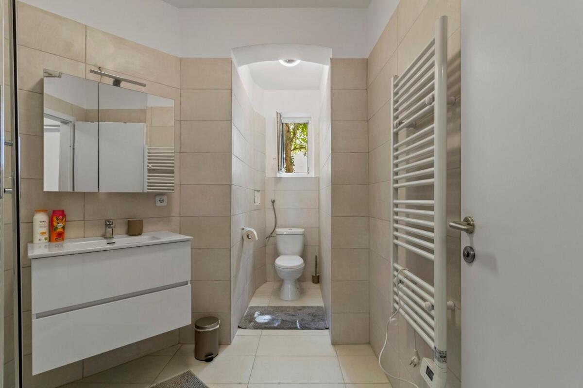 3 Min To U6 Metro I Close To Akh I Fast Wifi Apartment Wien