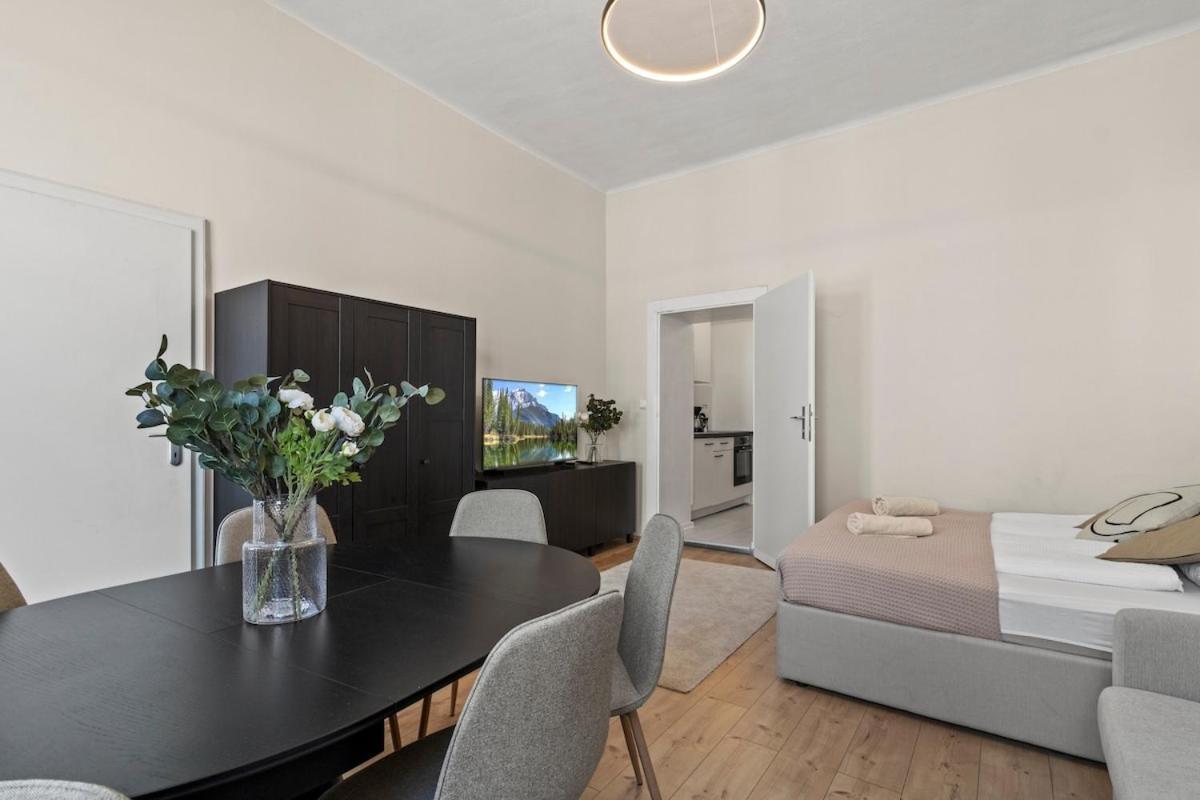 Apartment 3 Min To U6 Metro I Close To Akh I Fast Wifi