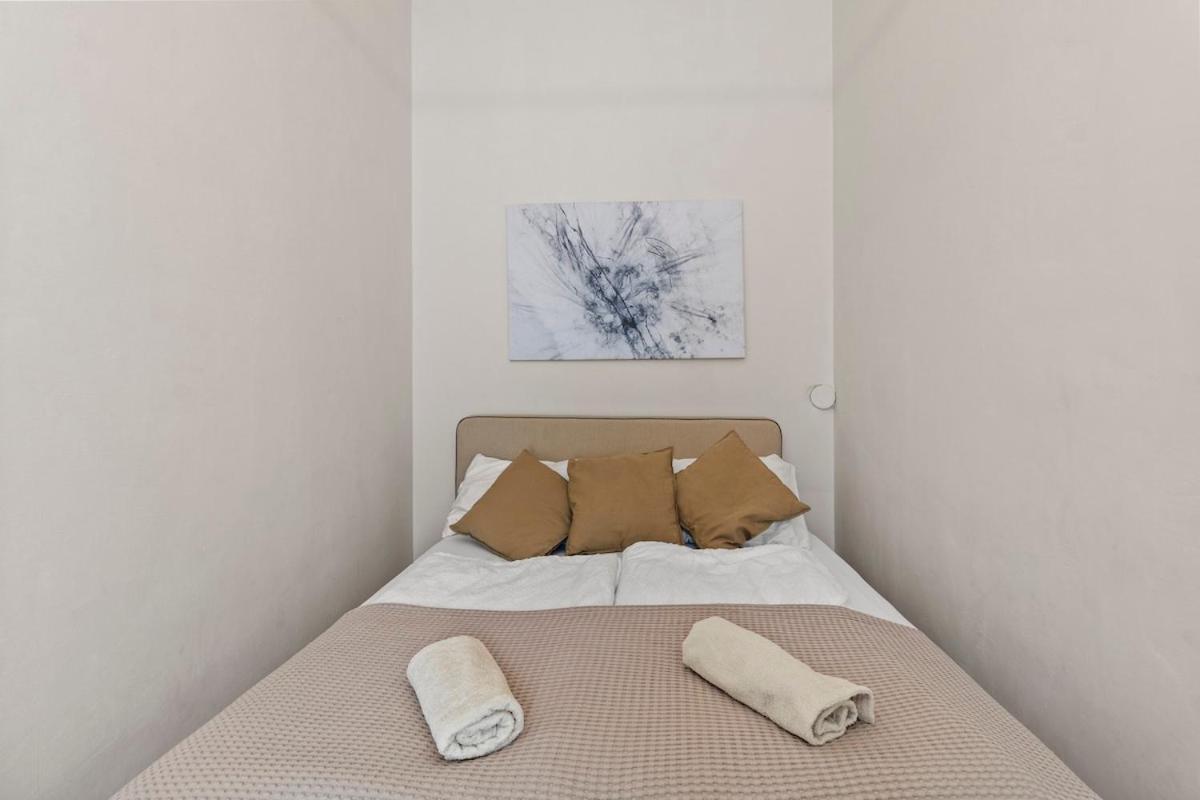 Apartment 3 Min To U6 Metro I Close To Akh I Fast Wifi *